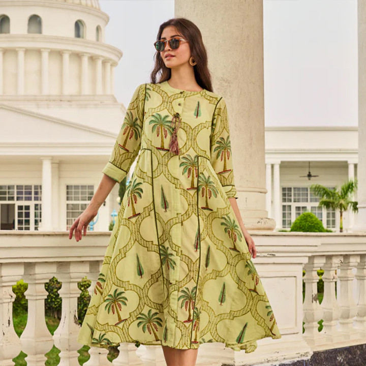 Transitioning Your Look Seamlessly From Spring to Summer